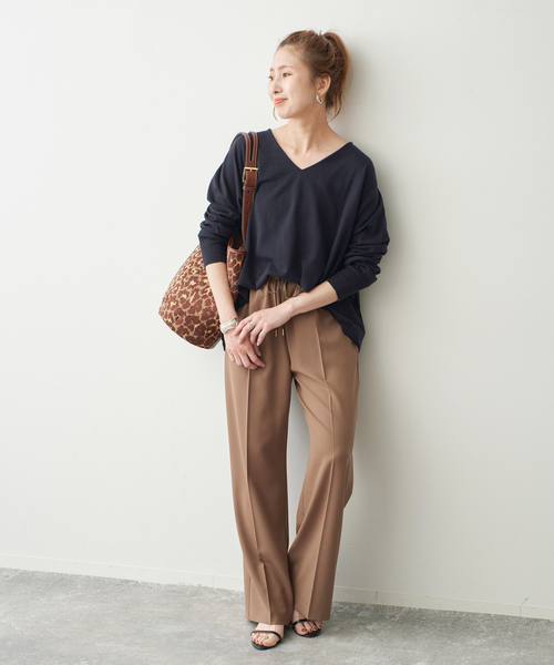 Spick & Span(スピックアンドスパン)の「《全新色 / 追加》コットンバルキーヤーンルーズVネックプルオーバー(ニット/セーター・レディース・ネイビー/モカ/マスタード・FREE)」の9枚目の写真