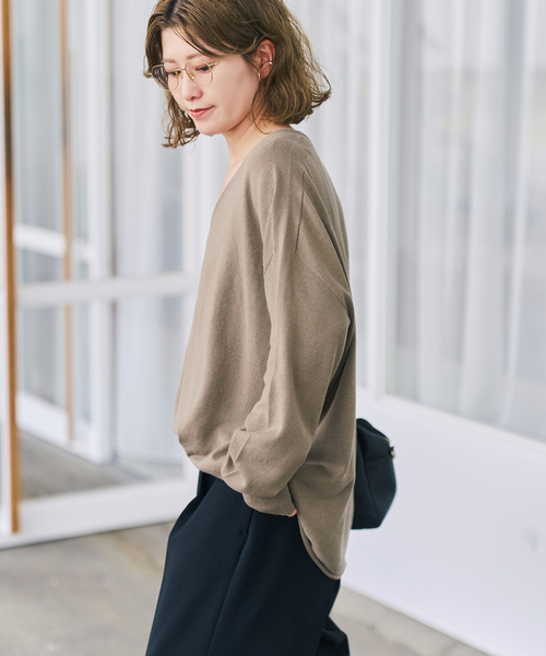 Spick & Span(スピックアンドスパン)の「《全新色 / 追加》コットンバルキーヤーンルーズVネックプルオーバー(ニット/セーター・レディース・ネイビー/モカ/マスタード・FREE)」の15枚目の写真