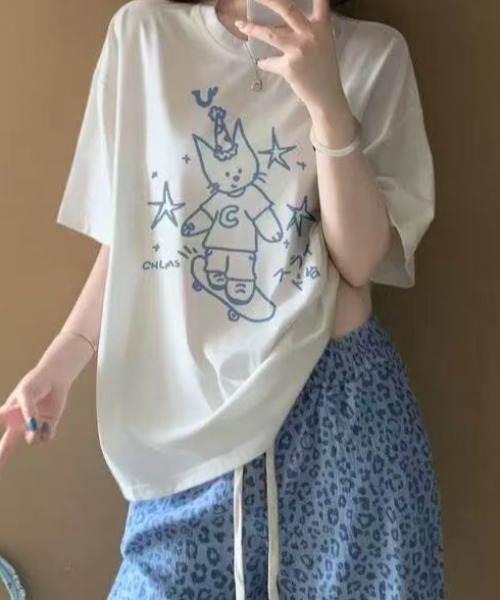AsRiRe(アスリレイ)の「ドローイングエンジェルプリントTシャツ(Tシャツ/カットソー・レディース・ホワイト/ブラック・M)」の1枚目の写真