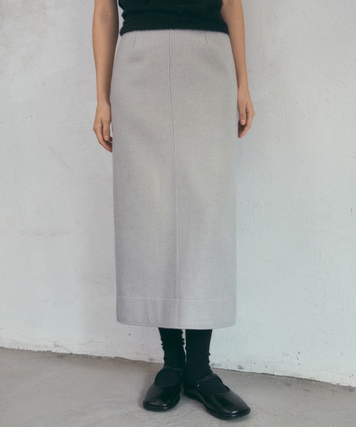 OURNOSTALGIA(アワー ノスタルジア)の「tweed pencil long skirt_Light gray(O25-SK15)(スカート・レディース・ライトグレー・MEDIUM/SMALL)」の1枚目の写真