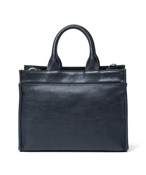 MANIUNO(マニウノ)の「MANIUNO(マニウノ) Oil leather レザースクエアミニトート(M)(トートバッグ・メンズ・ネイビー/ブラック・FREE)」の5枚目の写真
