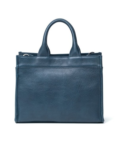 MANIUNO(マニウノ)の「MANIUNO(マニウノ) Oil leather レザースクエアミニトート(M)(トートバッグ・メンズ・ネイビー/ブラック・FREE)」の11枚目の写真