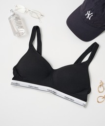 Calvin Klein(�J���o���E�N���C��)�́yCalvin Klein�zPADDED WIRE FREE QP3271O(�u���W���[)
