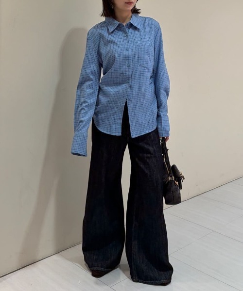 MOUSSY(マウジー)の「【26年AW新作】WAIST FIT シャツ(シャツ/ブラウス・レディース・ブルー系その他/ブルー/ホワイト/ブラウン系その他・FREE)」の12枚目の写真