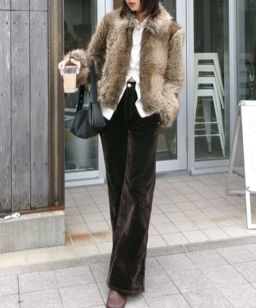 MOUSSY(マウジー)の「【26年AW新作】WAIST FIT シャツ(シャツ/ブラウス・レディース・ブルー系その他/ブルー/ホワイト/ブラウン系その他・FREE)」の19枚目の写真