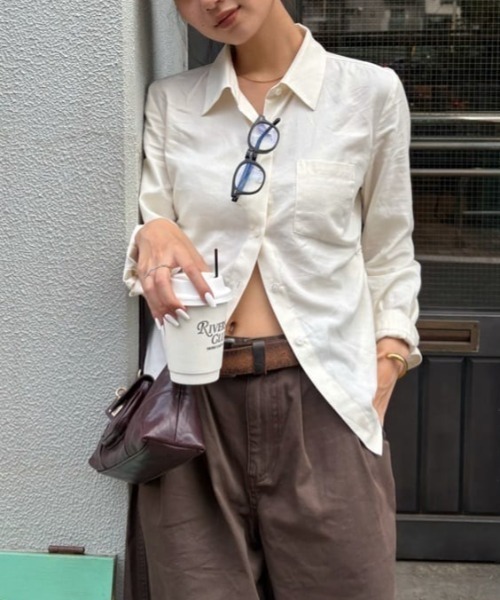 MOUSSY(マウジー)の「【26年AW新作】WAIST FIT シャツ(シャツ/ブラウス・レディース・ブルー系その他/ブルー/ホワイト/ブラウン系その他・FREE)」の21枚目の写真