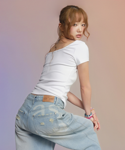 ASON(アズオン)の「SQUARE LINE TEE / WHITE(Tシャツ/カットソー・レディース・その他・FREE)」の9枚目の写真