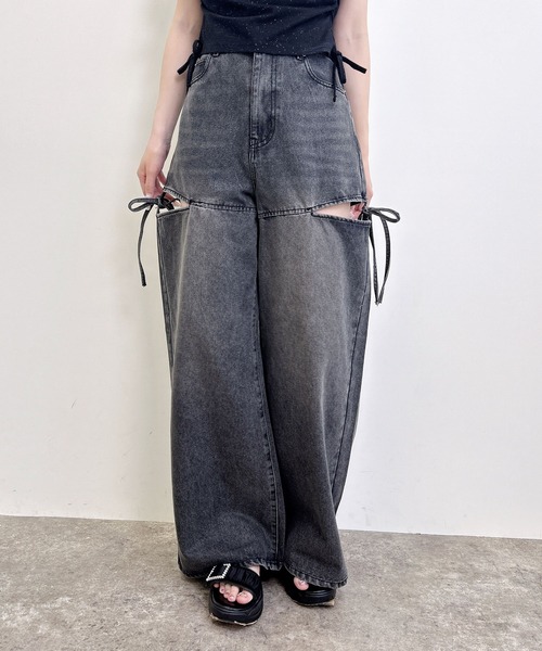 INGNI(イング)の「サイドスリットリボンデニムワイドパンツ(デニムパンツ・レディース・グレー/ブルー系その他・S/M)」の3枚目の写真