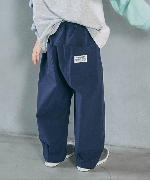 BREEZE(ブリーズ)の「【WEB限定】タックテーパードパンツ(その他パンツ・キッズ・カーキ/ブラック/ベージュ/ブラウン/ライム/ネイビー・130/140/150/160/120/110/100/90)」の6枚目の写真