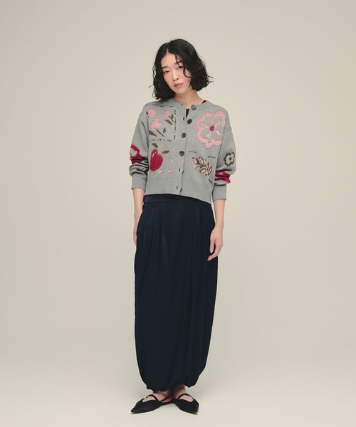 eL(エル)の「【eL】12G Botanical Jacquard Cardigan/1057206(カーディガン/ボレロ・レディース・グレー系その他/ネイビー系・FREE)」の3枚目の写真