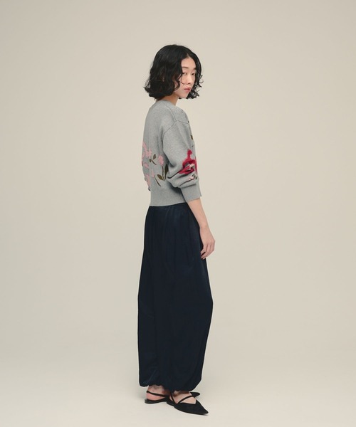 eL(エル)の「【eL】12G Botanical Jacquard Cardigan/1057206(カーディガン/ボレロ・レディース・グレー系その他/ネイビー系・FREE)」の4枚目の写真