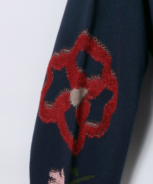 eL(エル)の「【eL】12G Botanical Jacquard Cardigan/1057206(カーディガン/ボレロ・レディース・グレー系その他/ネイビー系・FREE)」の8枚目の写真