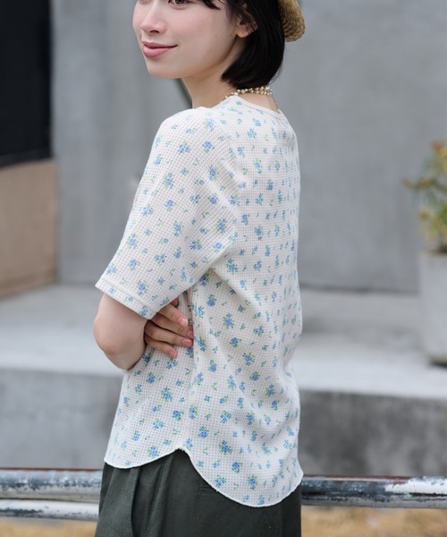 JEMORGAN（ジェーイーモーガン）の「ワッフルフラワー柄　ハーフスリーブクルーＴ（パック入）（Tシャツ/カットソー・レディース・ブラック/ネイビー/ピンク/パープル/スカイブルー・FREE）」の6枚目の写真