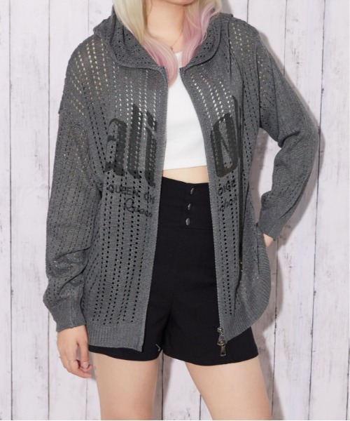 GORGE（ゴージ）の「メッシュロゴ ハーフジップパーカー｜全3色（パーカー・レディース・オフホワイト/チャコール/ブルー・F）」の10枚目の写真