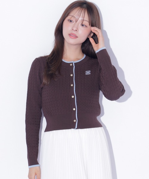 JILL by JILL STUART(ジルバイジルスチュアート)の「ミニケーブルカーディガン(ニット/セーター・レディース・ブラウン/レッド/ホワイト/ネイビー・FREE)」の22枚目の写真