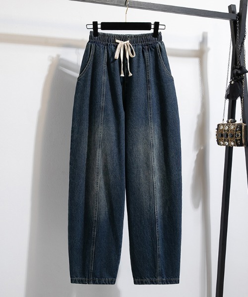 AMAJI(アマジ)の「ドローストリング バレル デニムパンツ(デニムパンツ・レディース・ブルー/ネイビー・SMALL/MEDIUM/LARGE/X-LARGE)」の2枚目の写真