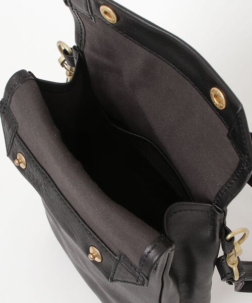SLOW(スロウ)の「SLOW(スロウ) bono-gasmask shoulder-s(ショルダーバッグ・メンズ・キャメル/ブラック/ブラウン系その他3・F)」の22枚目の写真