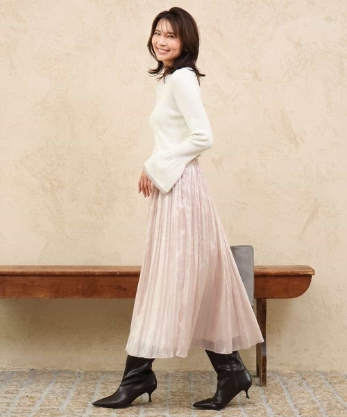 MK MICHEL KLEIN（エムケーミッシェルクラン）の「[洗える]シャイニーサテンプリーツスカート（スカート・レディース・グレー/ピンクベージュ・38）」の5枚目の写真