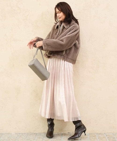MK MICHEL KLEIN（エムケーミッシェルクラン）の「[洗える]シャイニーサテンプリーツスカート（スカート・レディース・グレー/ピンクベージュ・38）」の9枚目の写真