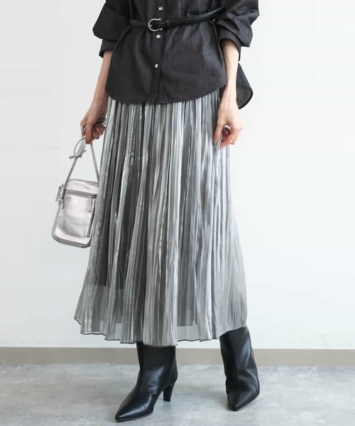 MK MICHEL KLEIN（エムケーミッシェルクラン）の「[洗える]シャイニーサテンプリーツスカート（スカート・レディース・グレー/ピンクベージュ・38）」の19枚目の写真