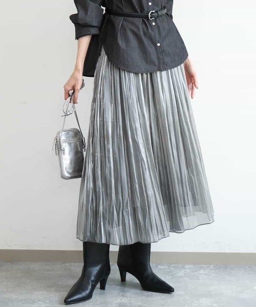 MK MICHEL KLEIN（エムケーミッシェルクラン）の「[洗える]シャイニーサテンプリーツスカート（スカート・レディース・グレー/ピンクベージュ・38）」の20枚目の写真