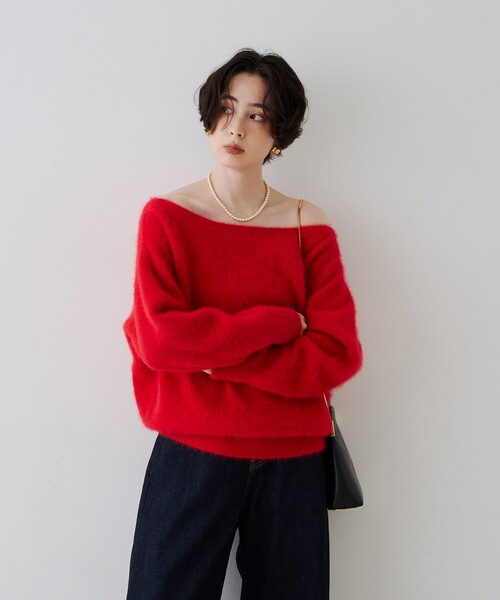 Rouge vif(ルージュヴィフ)の「【定番人気 / 2026AW新作】フォックスウールボートネックニットプルオーバー / オフショルダー / ワンショルダー(ニット/セーター・レディース・グレー/レッド/オフホワイト/モカ・フリー)」の7枚目の写真