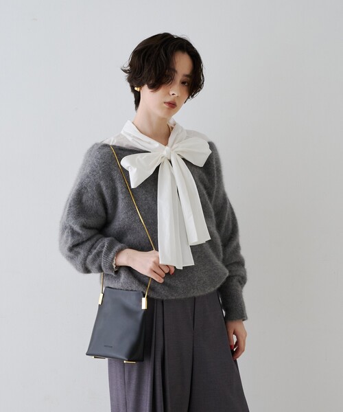 Rouge vif(ルージュヴィフ)の「【定番人気 / 2026AW新作】フォックスウールボートネックニットプルオーバー / オフショルダー / ワンショルダー(ニット/セーター・レディース・グレー/レッド/オフホワイト/モカ・フリー)」の17枚目の写真