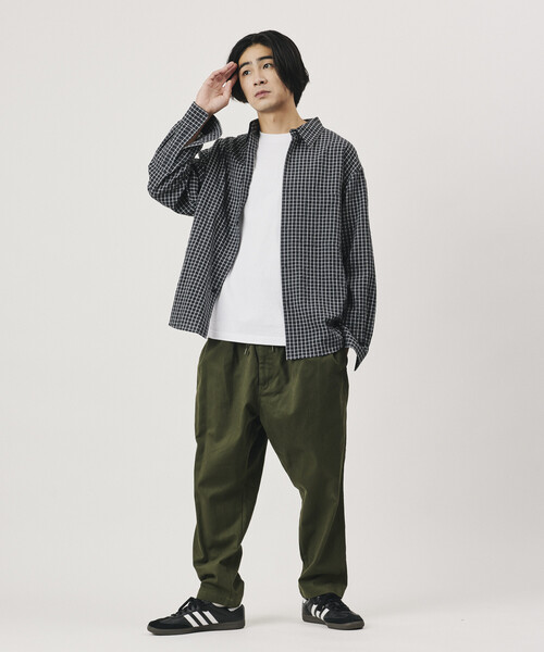 FREAK'S STORE(フリークスストア)の「限定展開 コットンツイル テーパード パンツ(その他パンツ・メンズ・ベージュ/インディゴブルー/ブラック・SMALL)」の19枚目の写真