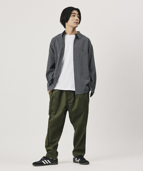 FREAK'S STORE(フリークスストア)の「限定展開 コットンツイル テーパード パンツ(その他パンツ・メンズ・ベージュ/インディゴブルー/ブラック・SMALL)」の20枚目の写真