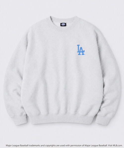 FREAK'S STORE(フリークスストア)の「限定展開 Mickey×Dodgers 別注 ビックシルエット クルーネック スウェット(スウェット・メンズ・ネイビー/チャコールグレー/グレー・MEDIUM/LARGE/SMALL)」の4枚目の写真