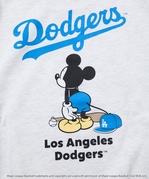 FREAK'S STORE(フリークスストア)の「限定展開 Mickey×Dodgers 別注 ビックシルエット クルーネック スウェット(スウェット・メンズ・ネイビー/チャコールグレー/グレー・MEDIUM/LARGE/SMALL)」の8枚目の写真