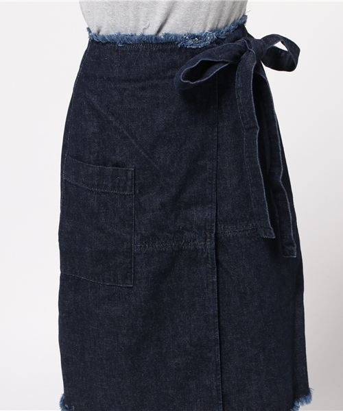 MOUSSY(マウジー)の「WRAP DENIM SK(デニムスカート・レディース・ライトブルー/ダークブルー・1/2)」の11枚目の写真