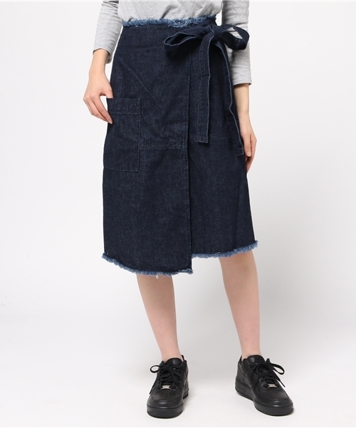 MOUSSY(マウジー)の「WRAP DENIM SK(デニムスカート・レディース・ライトブルー/ダークブルー・1/2)」の7枚目の写真