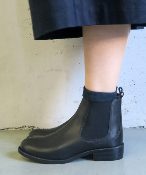 mio notis（ミオノティス）の「33mmサイドゴアブーツ（ブーツ・レディース・ブラック/キャメル/ダークブラウン・37/38/39/36）」の2枚目の写真