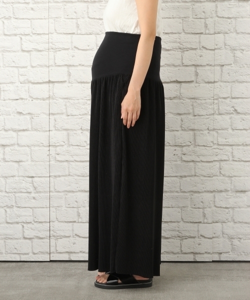LEPSIM（レプシィム）の「マタニティ/アコーディオンプリーツパンツ　760770（マタニティウェア/グッズ・レディース・ブラック/ライトベージュ/グレイッシュベージュ・FREE）」の4枚目の写真