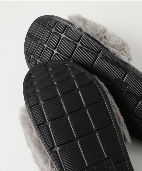 MERLOT（メルロー）の「ファーフラットサンダル040-3437S（サンダル・レディース・ベージュ/ブラック/ワイン/グレー・L/M）」の8枚目の写真