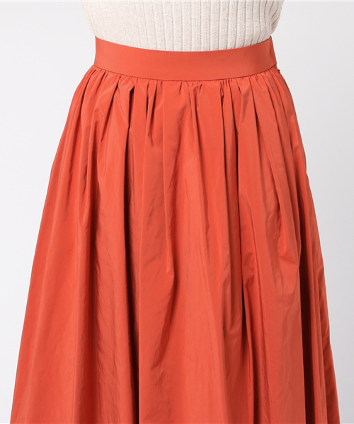 RIVE DROITE(リヴドロワ)の「ポリエステル/ナイロン/タックギャザースカート(スカート・レディース・ブラウン/ブラック/オレンジ・36/38)」の4枚目の写真