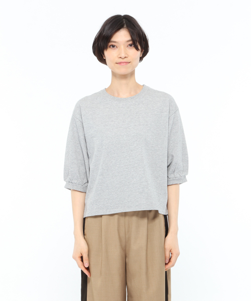 LAKOLE(ラコレ)の「製品染めパフスリーブTシャツ / LAKOLE(Tシャツ/カットソー・レディース・アイボリー/セージグリーン/グレー/ブラック・MEDIUM/SMALL)」の15枚目の写真