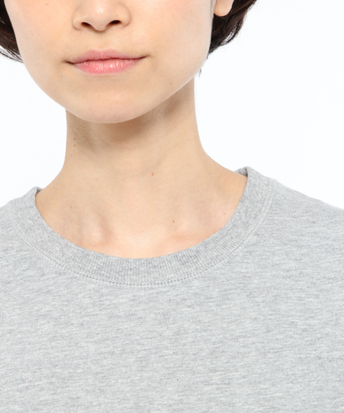 LAKOLE(ラコレ)の「製品染めパフスリーブTシャツ / LAKOLE(Tシャツ/カットソー・レディース・アイボリー/セージグリーン/グレー/ブラック・MEDIUM/SMALL)」の12枚目の写真