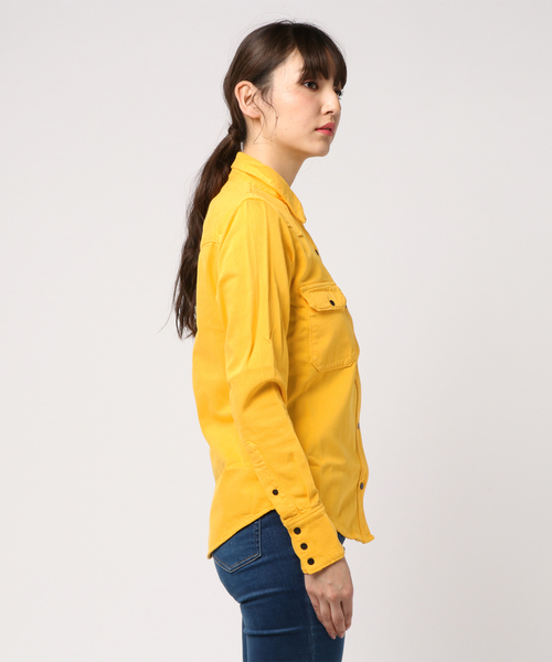 Calvin Klein Jeans（カルヴァンクラインジーンズ）の「ウェスタン スリムイエローシャツ（シャツ/ブラウス・レディース・イエロー・MEDIUM/SMALL/X-SMALL）」の2枚目の写真