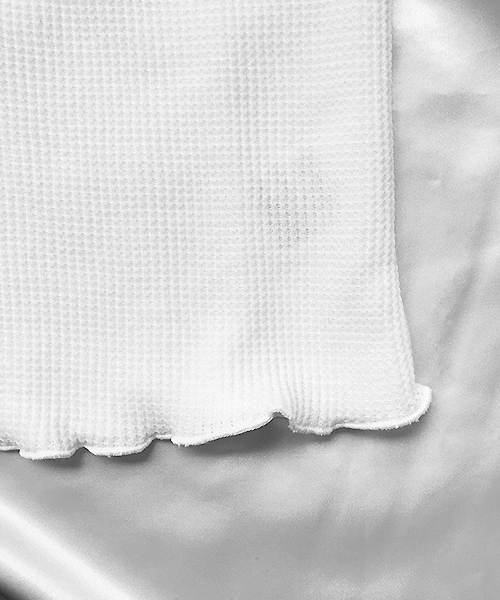 apres jour（アプレジュール）の「ワッフルレースメローT【ZOZOTOWN限定アイテム】（Tシャツ/カットソー・レディース・イエロー/オフホワイト/ブラック/サックスブルー・フリー）」の9枚目の写真