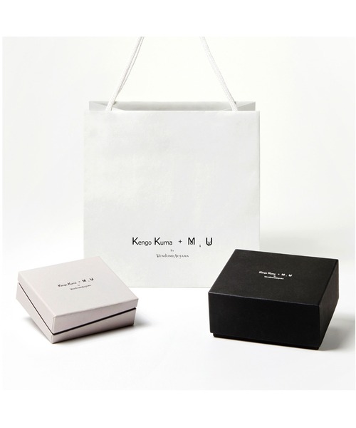 Kengo Kuma + MA,YU (ケンゴ クマ プラス マユ )の「ケンゴ クマ プラス マユ ピアリング(イヤリング・レディース・イエローゴールド・ONE SIZE)」の7枚目の写真