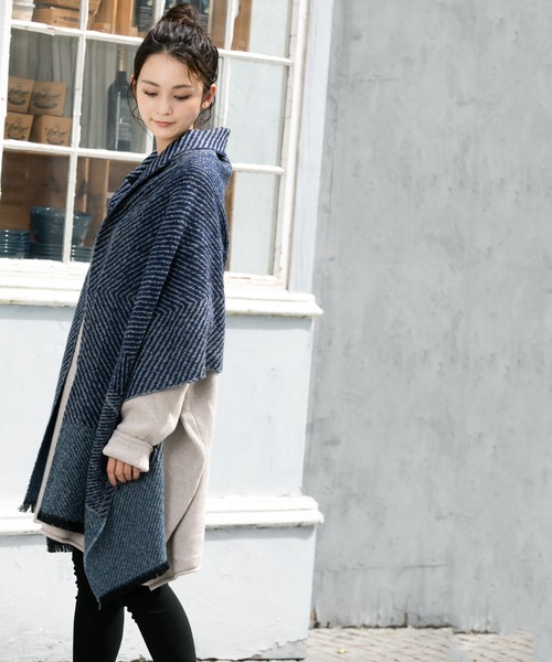 QUEENHEAD（クイーンヘッド）の「チュアリーズ大判ストールマフラー（マフラー・レディース・ブラック/ベージュ/ネイビー/ピンク・FREE）」の22枚目の写真