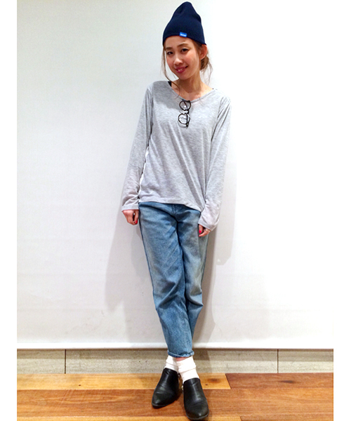 WHO'S WHO gallery（フーズフーギャラリー）の「【rinevuos】ショートビーニー（ニットキャップ/ビーニー・メンズ・ブラック/ホワイト/ネイビー/ワインレッド/ブルー/レッド・FREE）」の14枚目の写真