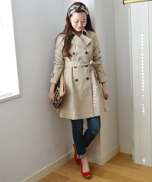 Khaju（カージュ）の「Khaju:トレンチコート□（トレンチコート・レディース・ライトグレー/ベージュ/ベージュ系その他・36/38）」の4枚目の写真
