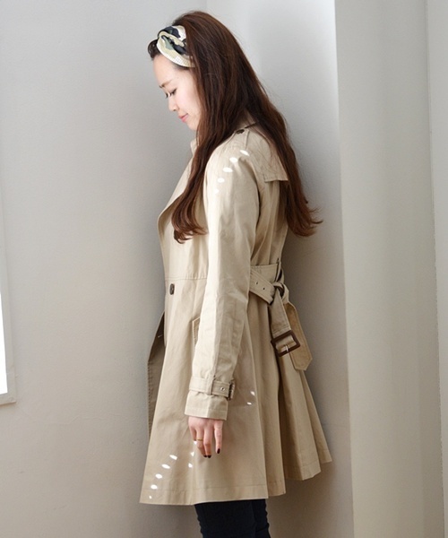 Khaju（カージュ）の「Khaju:トレンチコート□（トレンチコート・レディース・ライトグレー/ベージュ/ベージュ系その他・36/38）」の8枚目の写真