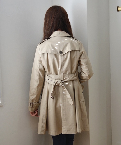 Khaju（カージュ）の「Khaju:トレンチコート□（トレンチコート・レディース・ライトグレー/ベージュ/ベージュ系その他・36/38）」の9枚目の写真