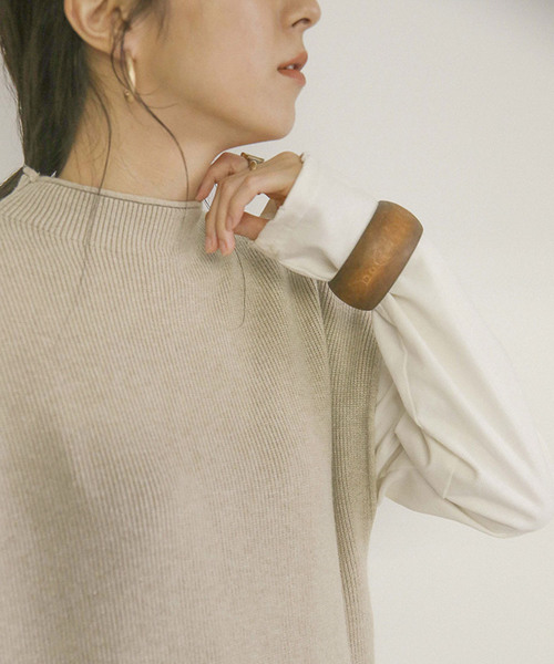 select MOCA（セレクトモカ）の「サイドスリットデザインニットベスト/プチハイネックリブサイドオープンニットロングワンピ（ベスト・レディース・ブラウン/ベージュ/ライトベージュ・FREE）」の7枚目の写真
