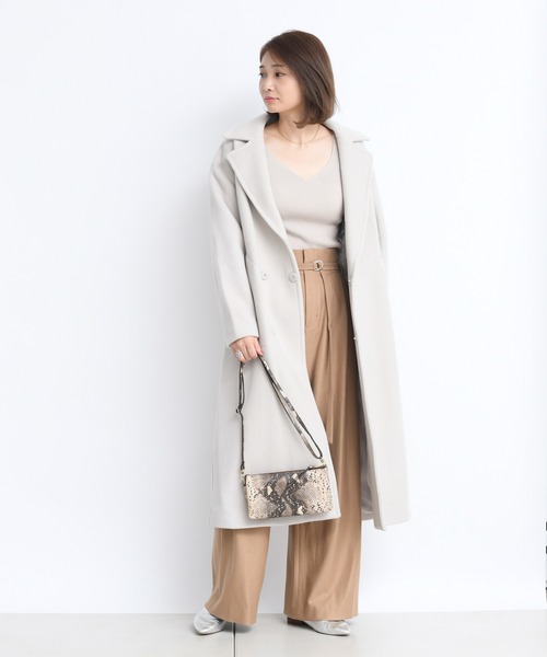 DouDou(ドゥドゥ)の「ビッグカラーコート(チェスターコート・レディース・オフホワイト/ピンク・FREE)」の5枚目の写真