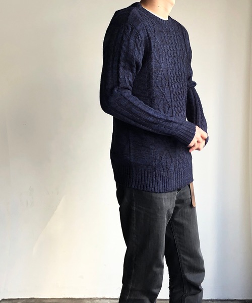 COMMON WARE（コモンウェアー）の「COMMONWARE：HOME LAUNDRY ARAN KNIT C/N KNIT ホームランドリー アラン編み クルーネックニット（ニット/セーター・メンズ・オフホワイト/ネイビー/ブラック/ワインレッド/ブルー/グレー・M/L/XL）」の4枚目の写真